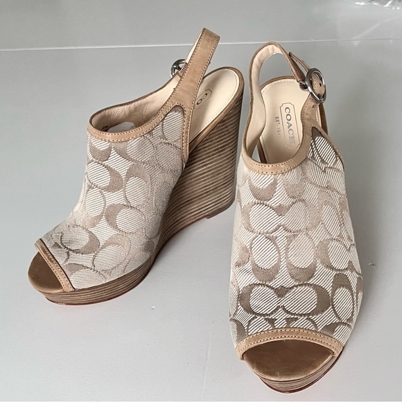 COACH | 9 | FABULOUS!! - Picture 3 of 12